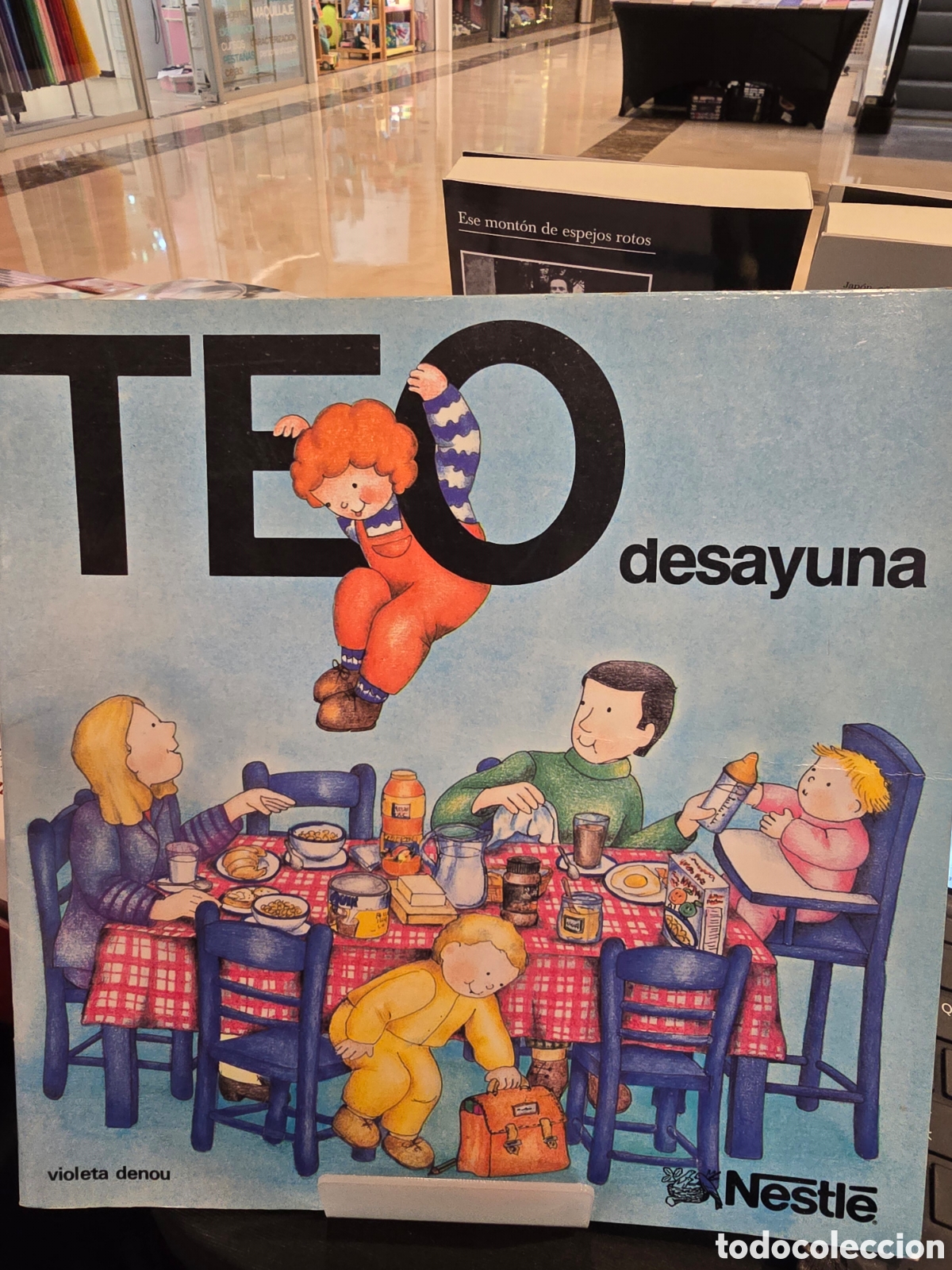 Libros de segunda mano: TEO Desayuna Violeta Denou Nestle 1988