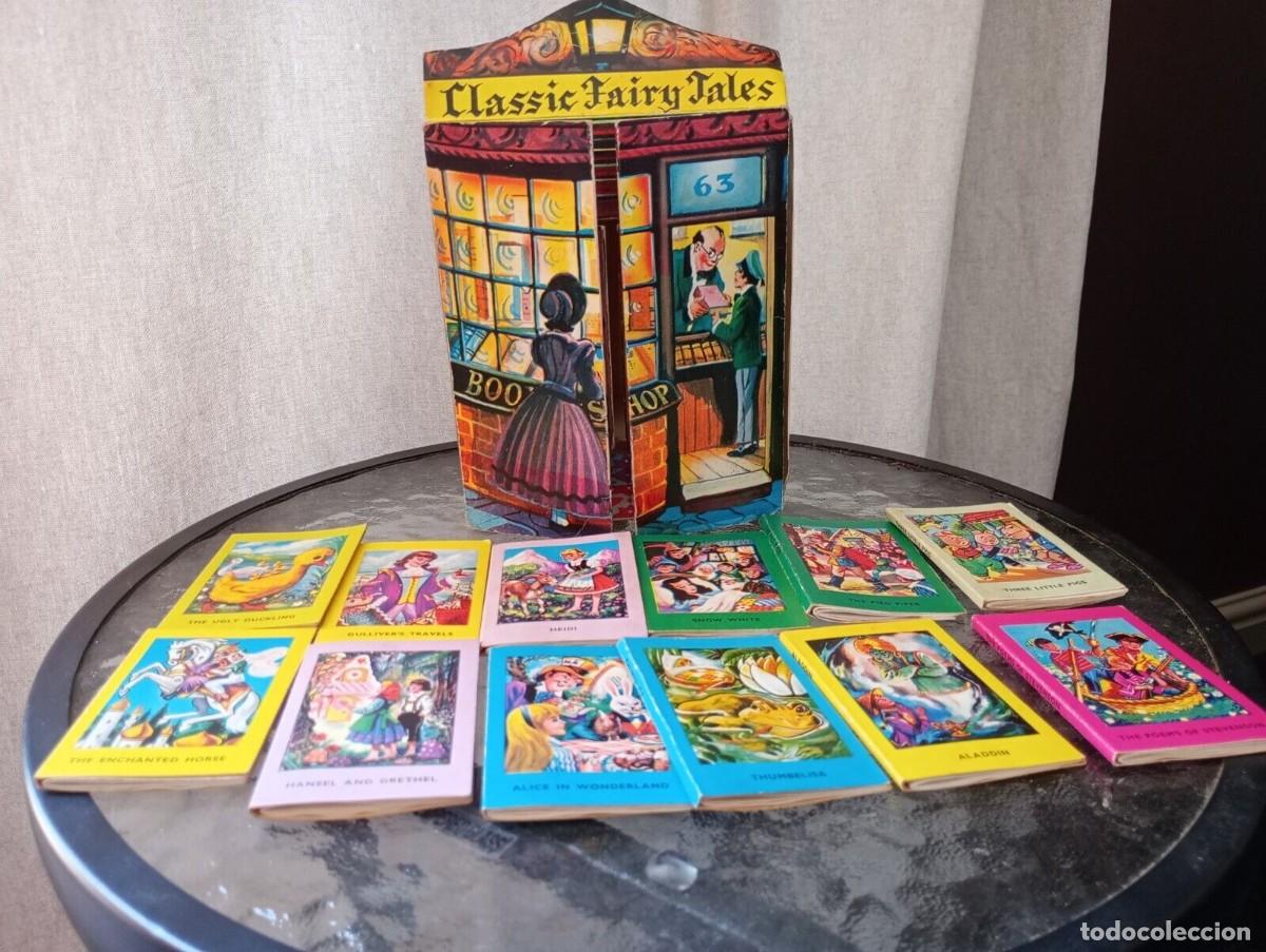 Libros de segunda mano: RARE ENSEMBLE DE 4 COFFRETS-ARMOIRES DE CONTES &ndash; 12 LIVRETS DANS CHAQUE