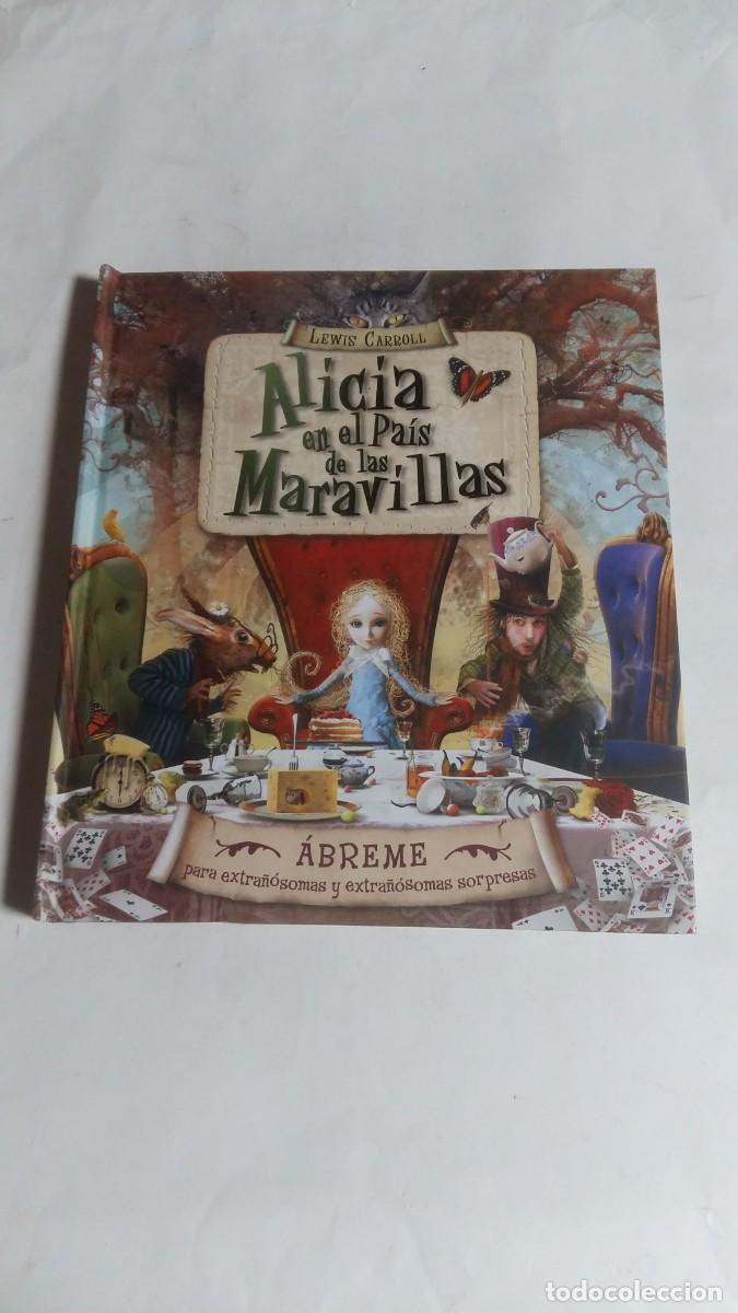 Libros de segunda mano: Pop Up/Troquelado, Alicia en el Pa&iacute;s de las Maravillas, Carroll/Castor/Ba&scaron;ic, Editorial Piruleta