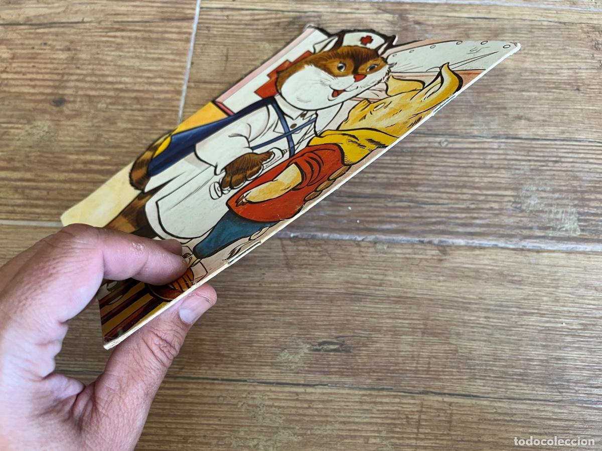 Libros de segunda mano: LA ENFERMERA. Cuento troquelado de Ediciones GAMA. 1981 - Foto 4