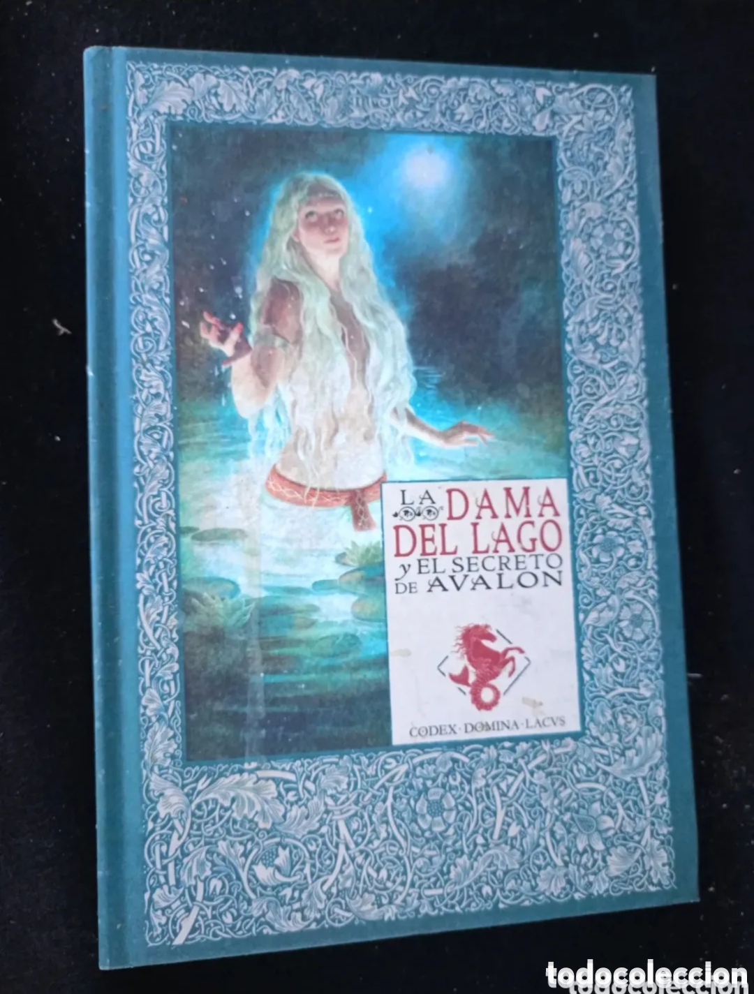 Livres d'occasion: LA DAMA DEL LAGO Y EL SECRETO DE AVALON - LAS CRONICAS DE EXCALIBUR - CODEX DOMINA