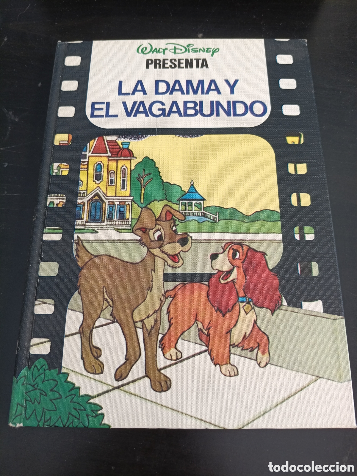 Libros de segunda mano: cuento infantil a&ntilde;o 1985 cl&aacute;sico tapa dura &rdquo;La dama y el vagabundo&rdquo;, Walt Disney