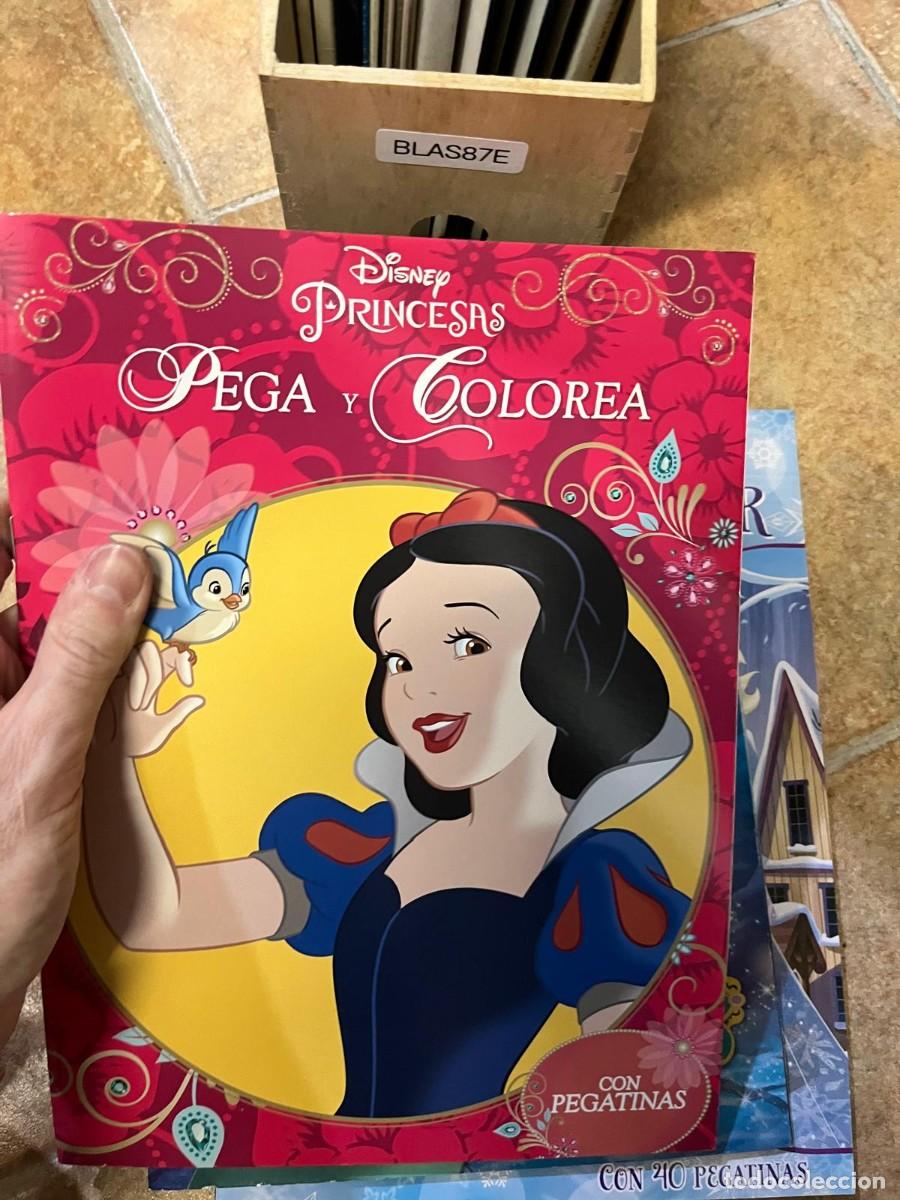 Libros de segunda mano: BLAS87E LIBRO INFANTIL Disney Princesas. Pega y colorea: Blancanieves. Cuaderno de actividades con p