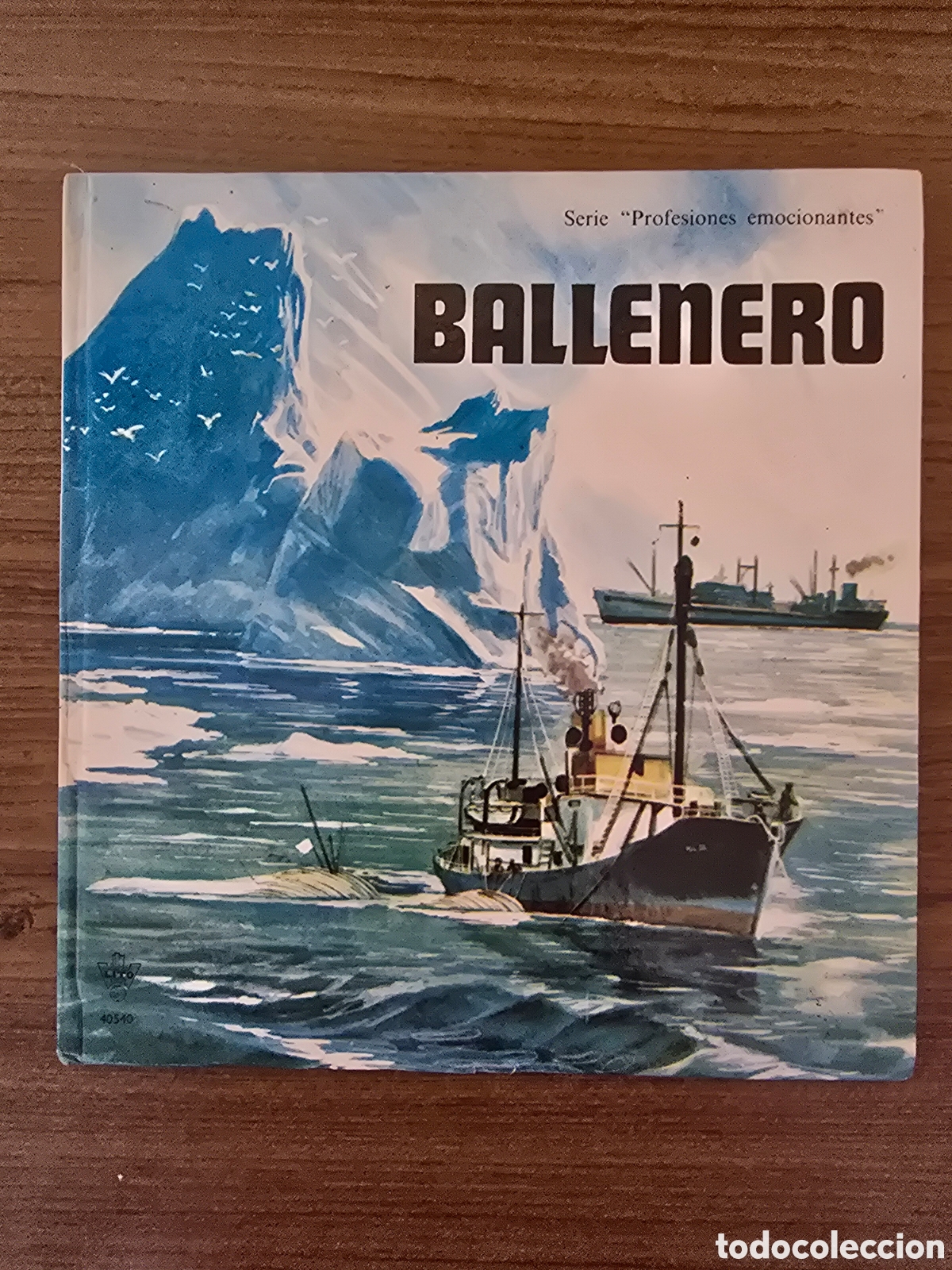 Libros de segunda mano: BALLENERO,SERIE PROFESIONES EMOCIONANTES,(LITO)