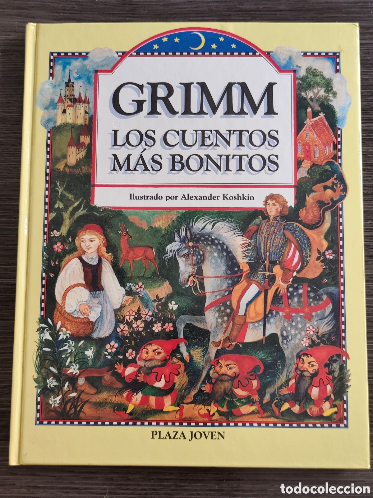 Libros de segunda mano: Los cuentos m&aacute;s bonitos Hermanos Grimm ilustrado por Alexander Koshkin