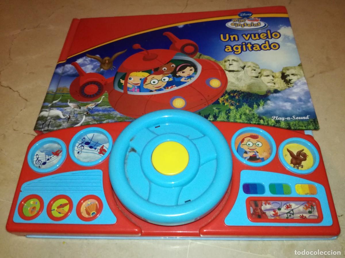 Libros de segunda mano: LIBRO CON ANIMACIONES DE UN VUELO AGITADO-DISNEY