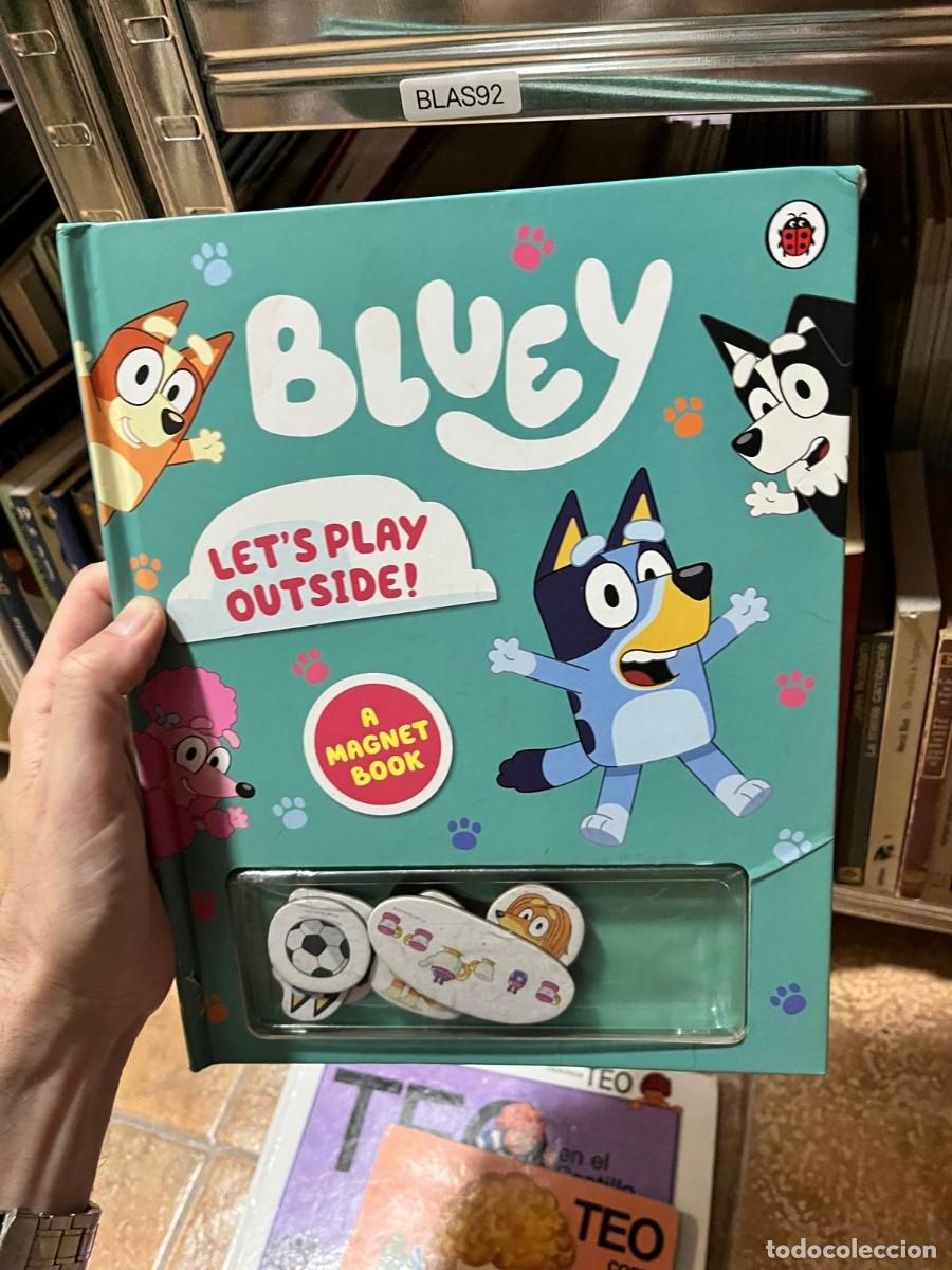 Libros de segunda mano: BLAS92 Bluey: Let's Play Outside! (A Magnet Book) &ndash; BBC Studios &ndash; Ladybird Books LIBRO CON IMANES