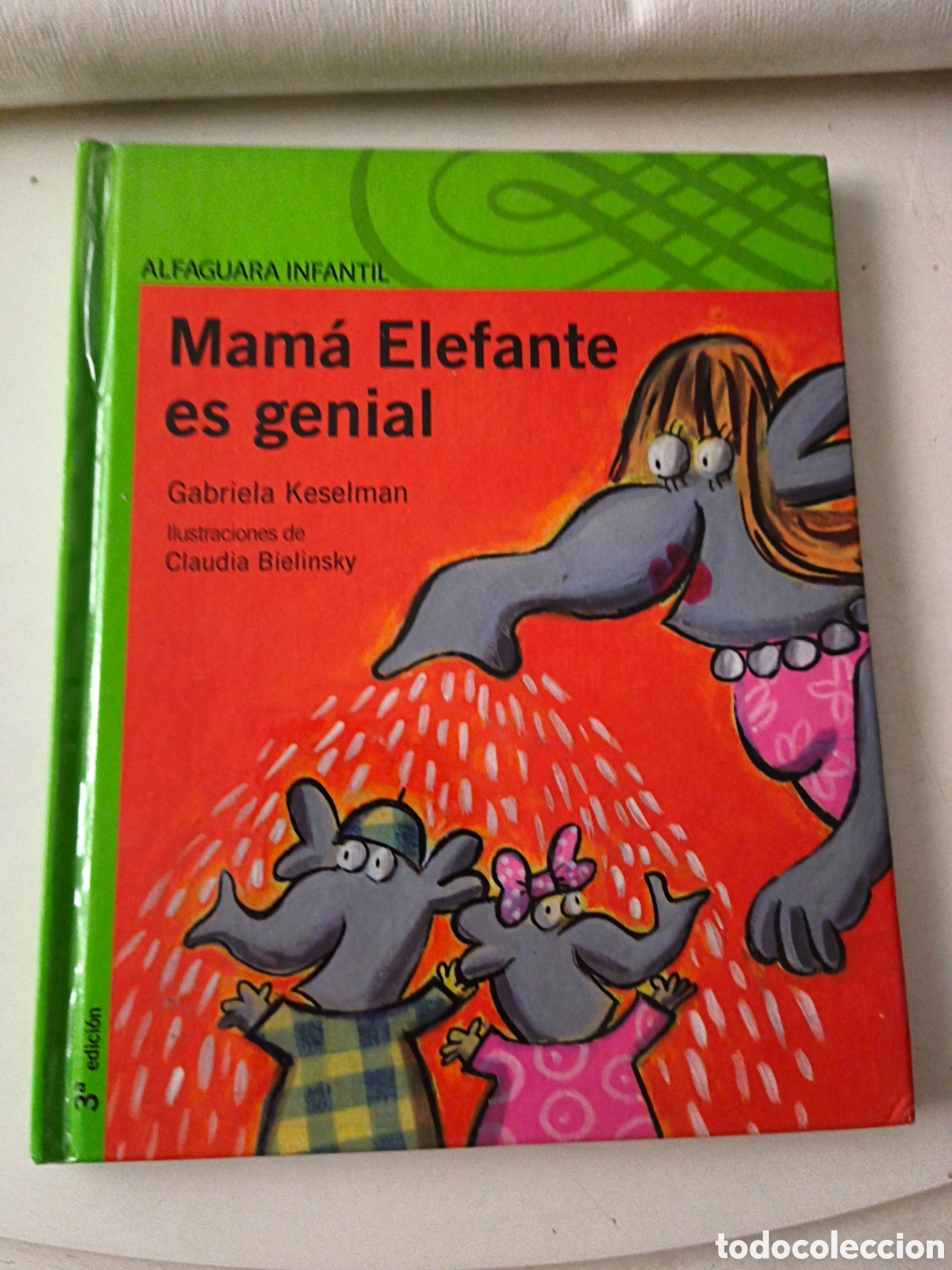 Second hand books: Mam&aacute; Elefante es genial.