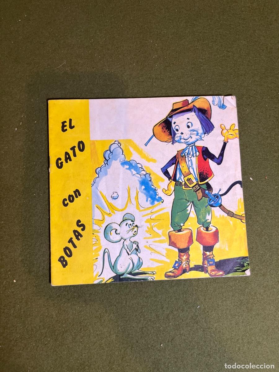 Libri di seconda mano: El Gato con Botas Cuento Troquelado Ediciones Punto 1970 Charles Perrault Vintage 8 Pesetas
