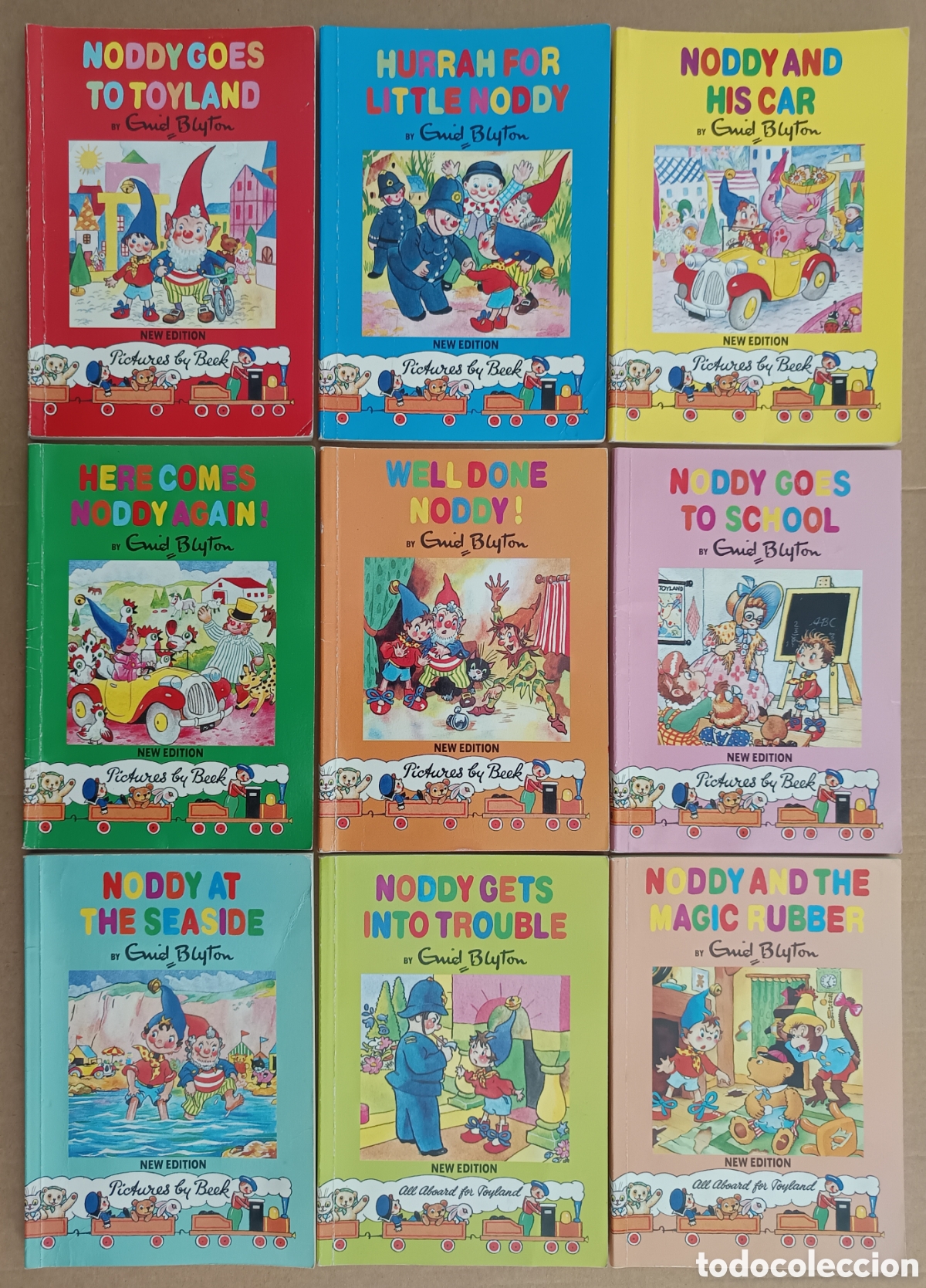 Libros de segunda mano: {&deg;_&deg;} Lote Noddy: All Aboard for Toyland: Books n&deg;1-2-3-4-5-6-7-8-9. Enid Blyton y Beek (MacDonald).