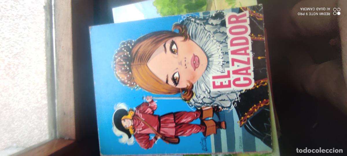 Libros de segunda mano: CUENTOS CLASICOS TORAY - EL CAZADOR - N&ordm; 32