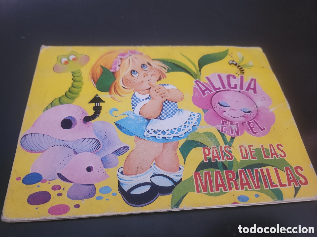 Libros de segunda mano: ALICIA EN EL PAIS DE LAS MARAVILLAS CUENTO EN 3 D SERIE PANORAMA A&Ntilde;OS 80