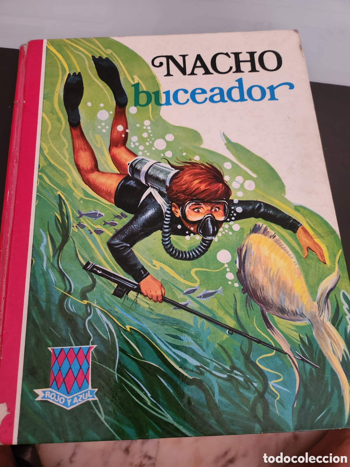 Libros de segunda mano: Nacho buceador MICHELE MARTIN Susaeta Colecci&oacute;n Rojo y Azul 1970