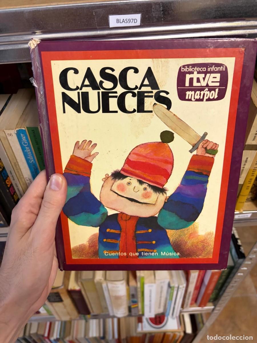 Libros de segunda mano: BLAS97D Casca nueces &mdash; Encarnaci&oacute;n M. Vilari&ntilde;o &mdash; Marpol