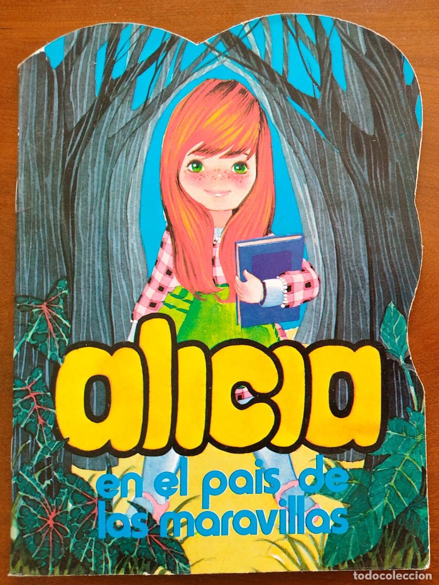 Libros de segunda mano: ALICIA EN EL PAIS DE LAS MARAVILLAS - COLECCI&Oacute;N TROQUEL SERIE B - SUSAETA EDICIONES A&Ntilde;O 1982