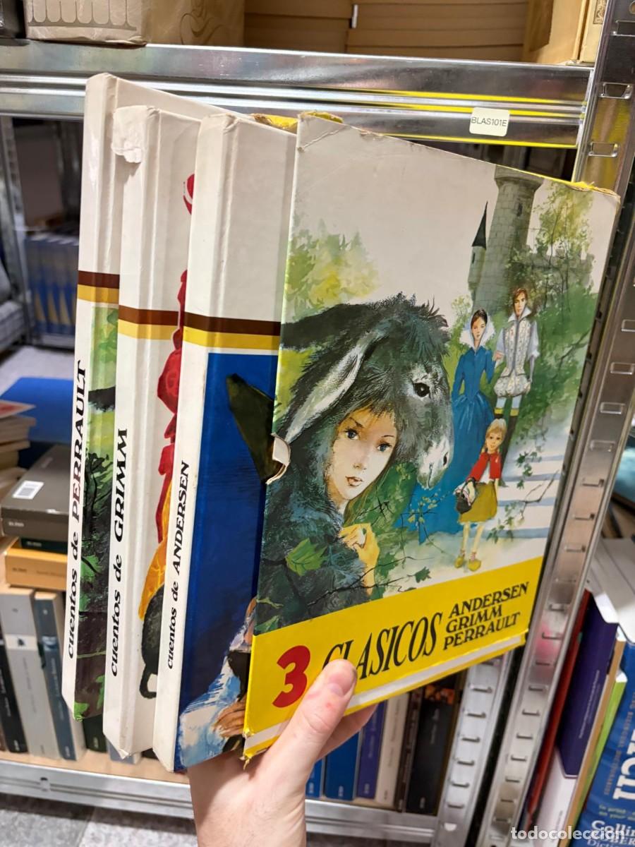 Livros em segunda m&atilde;o: BLAS101E Cuentos de Perrault grimm ANDERSEN tres tomos