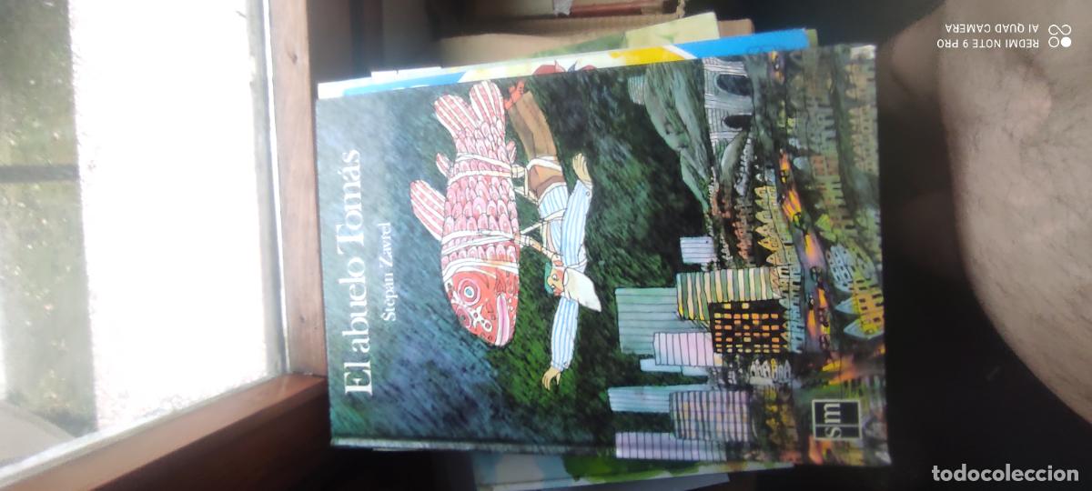 Libros de segunda mano: Cuentos de la Torre y la Estrella, N&deg; 12, El Abuelo Tom&aacute;s, &Scaron;těp&aacute;n Zavřel,
