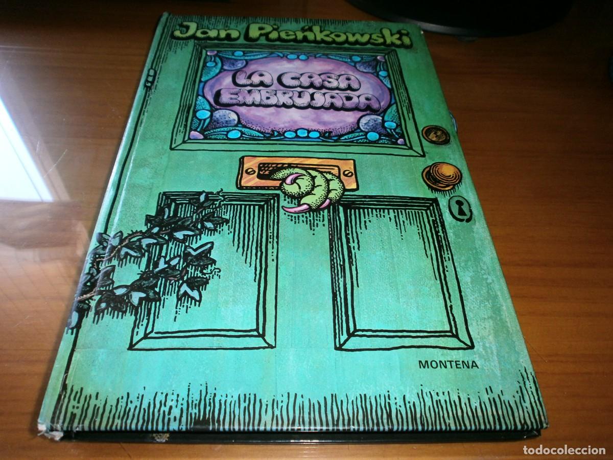 Libros de segunda mano: CUENTO POP-UP LA CASA EMBRUJADA - JAN PIENKOWSKI - EDICIONES MONTENA, 1979.