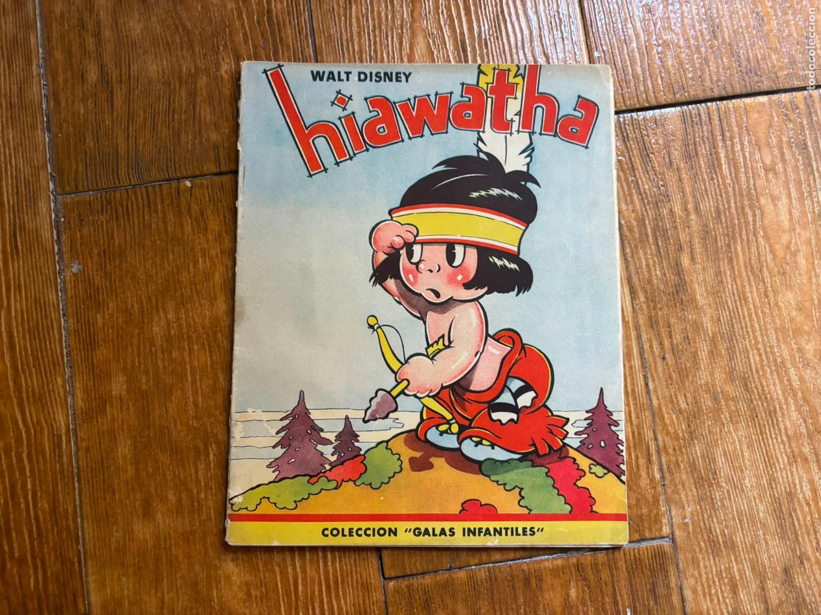 Libros de segunda mano: HIAWATHA WALT DISNEY COLECCI&Oacute;N GALAS INFANTILES