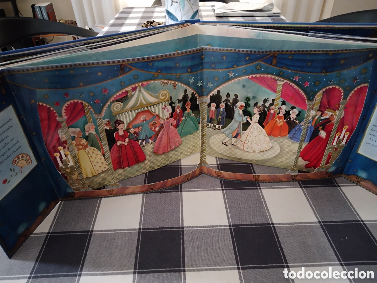 Libros de segunda mano: LOTE DE CUENTOS POP UP DE LA CENICIENTA - Foto 6