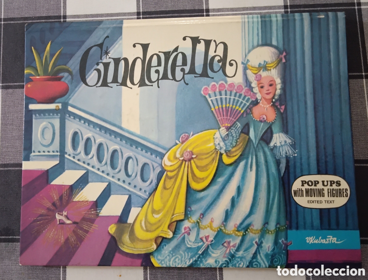 Libros de segunda mano: LOTE DE CUENTOS POP UP DE LA CENICIENTA - Foto 10