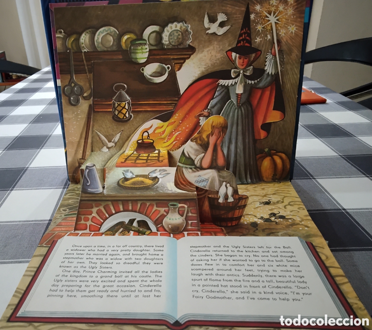Libros de segunda mano: LOTE DE CUENTOS POP UP DE LA CENICIENTA - Foto 11