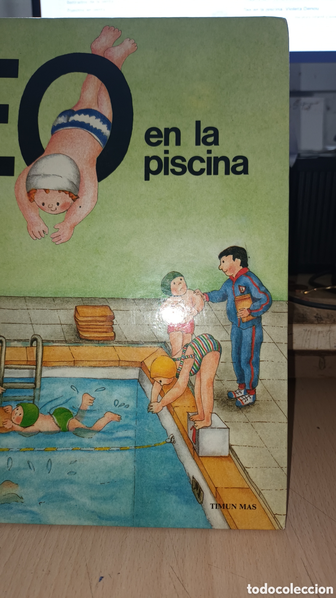 Libros de segunda mano: Teo en la piscina. Violeta Denou - Foto 2