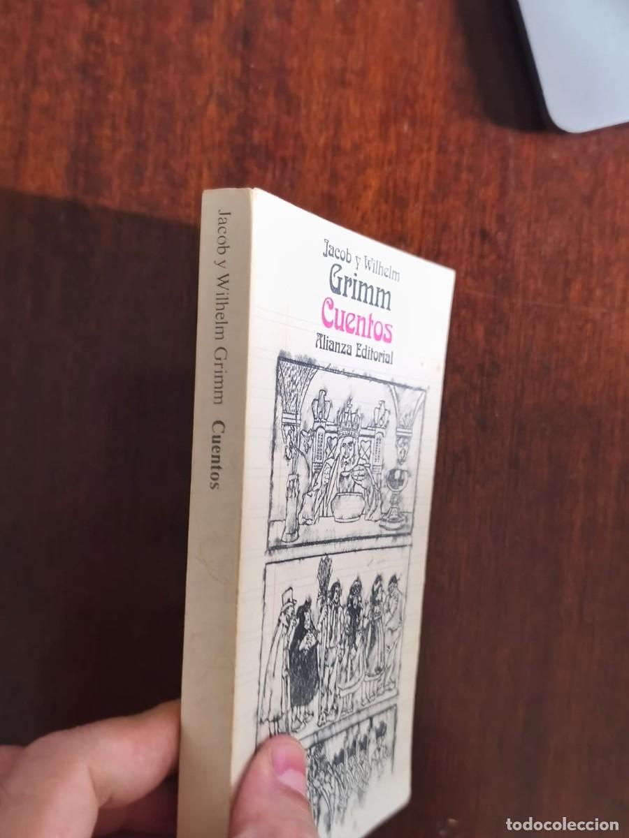 Libros de segunda mano: JACOB Y WILHELM GRIMM &ndash; CUENTOS &ndash; ALIANZA EDITORIAL - Foto 4