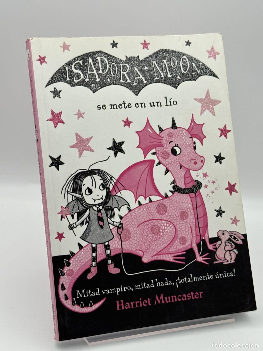 Libros de segunda mano: Isadora Moon 5 se mete en un l&iacute;o - Harriet Muncaster