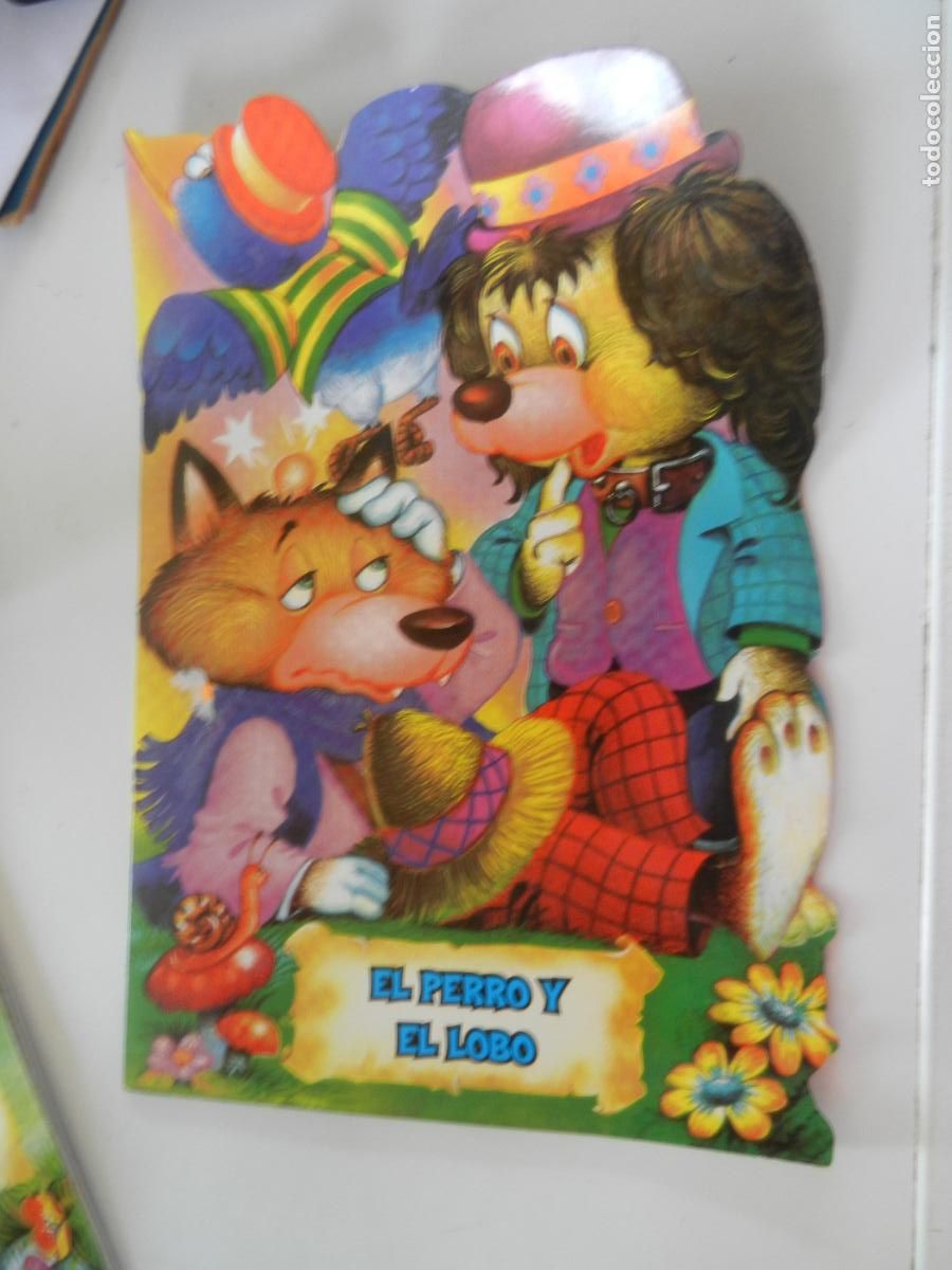 Libros de segunda mano: EL PERRO Y EL LOBO - TROQUELADO - COLECCI&Oacute;N F&Aacute;BULAS GIGANTE - EDICIONES SALDA&Ntilde;A 199..