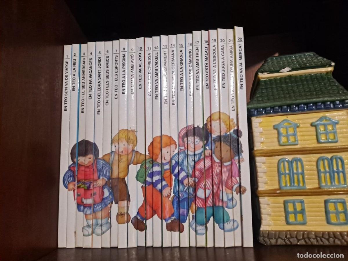 Libros de segunda mano: Los 22 Libros de Teo en catalan - Foto 1