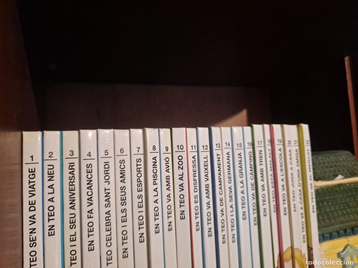 Libros de segunda mano: Los 22 Libros de Teo en catalan - Foto 3
