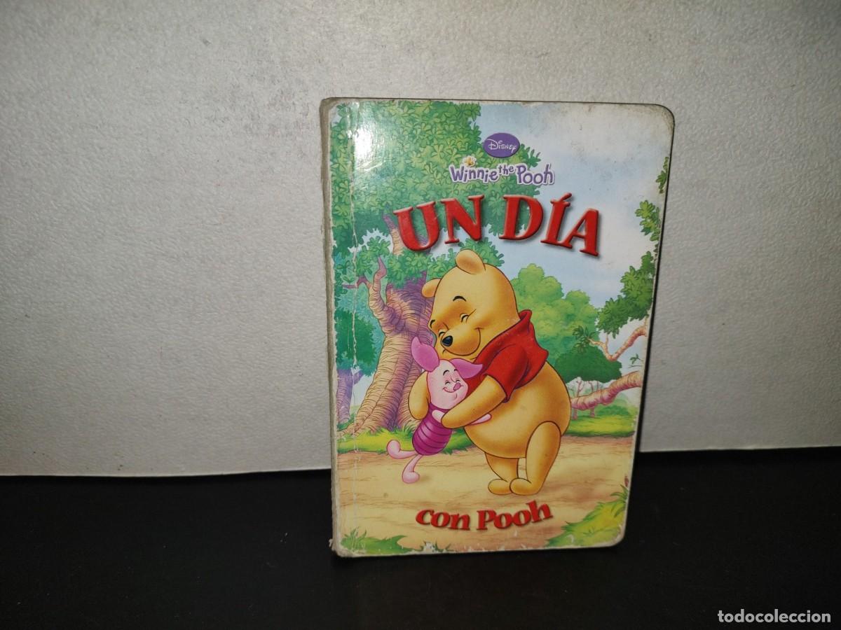 Second hand books: 221- Disney. Winnie The Pooh. Un D&iacute;a Con Pooh - 2009