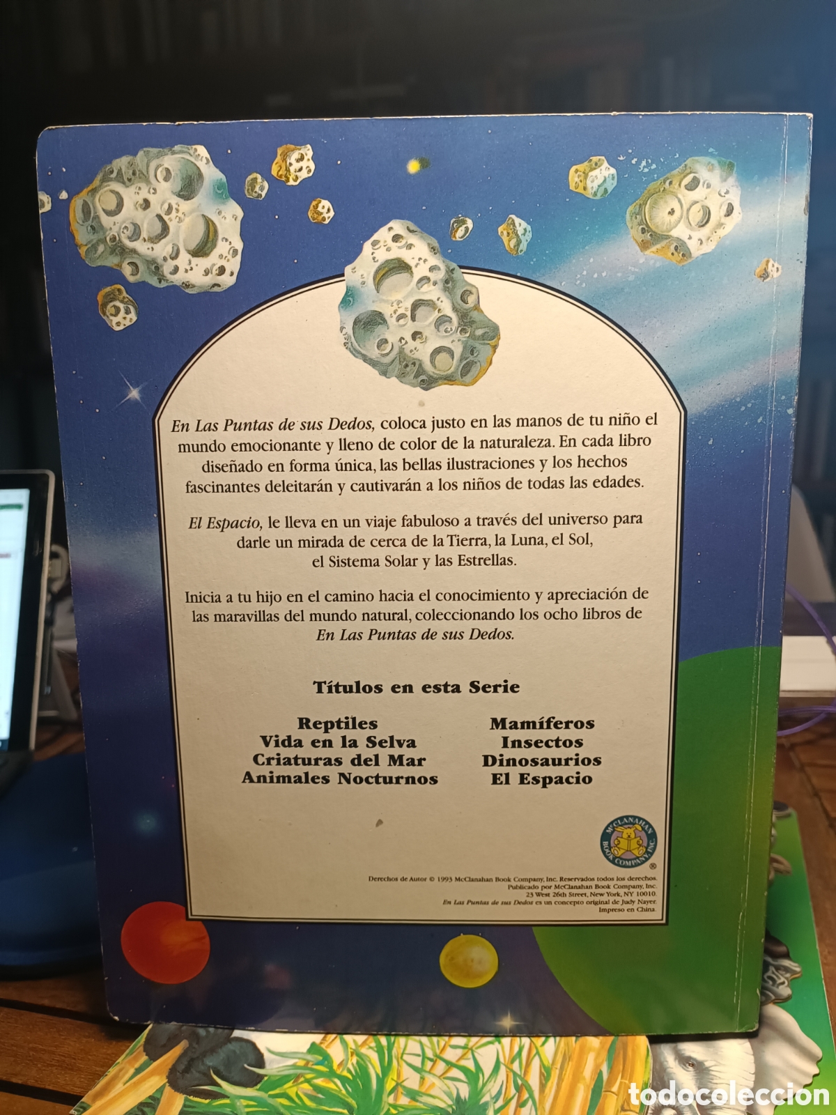 Libros de segunda mano: LIBRO TROQUELADO - EL ESPACIO EN LAS PUNTAS DE SUS DEDOS 1993 - Foto 4