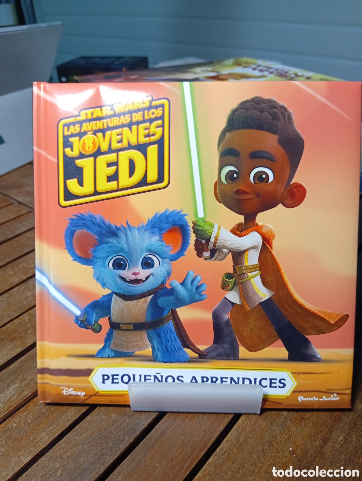 Libri di seconda mano: Stars wars la aventura de los j&oacute;venes Jedi peque&ntilde;os aprendices planeta Junior