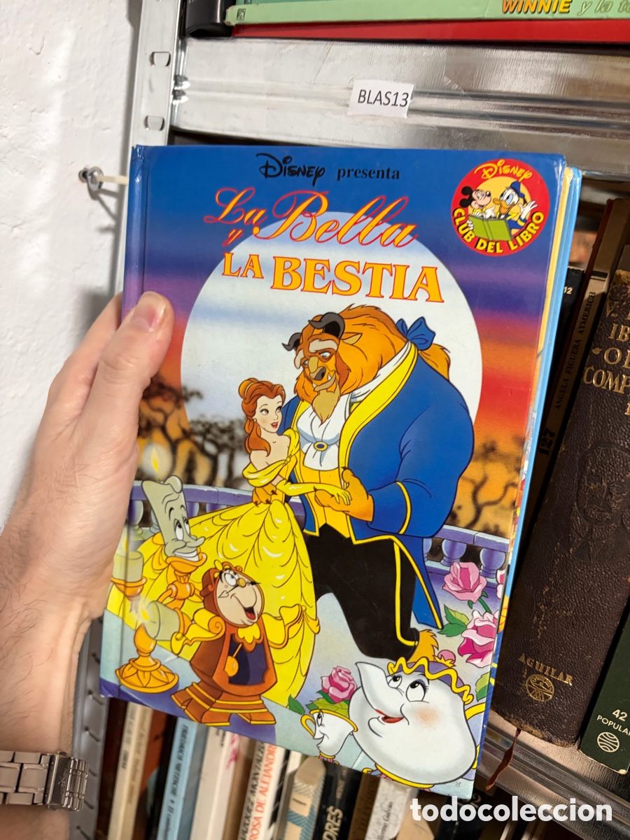 Libros de segunda mano: BLAS13 Disney presenta la bella y LA BESTIA club del libro