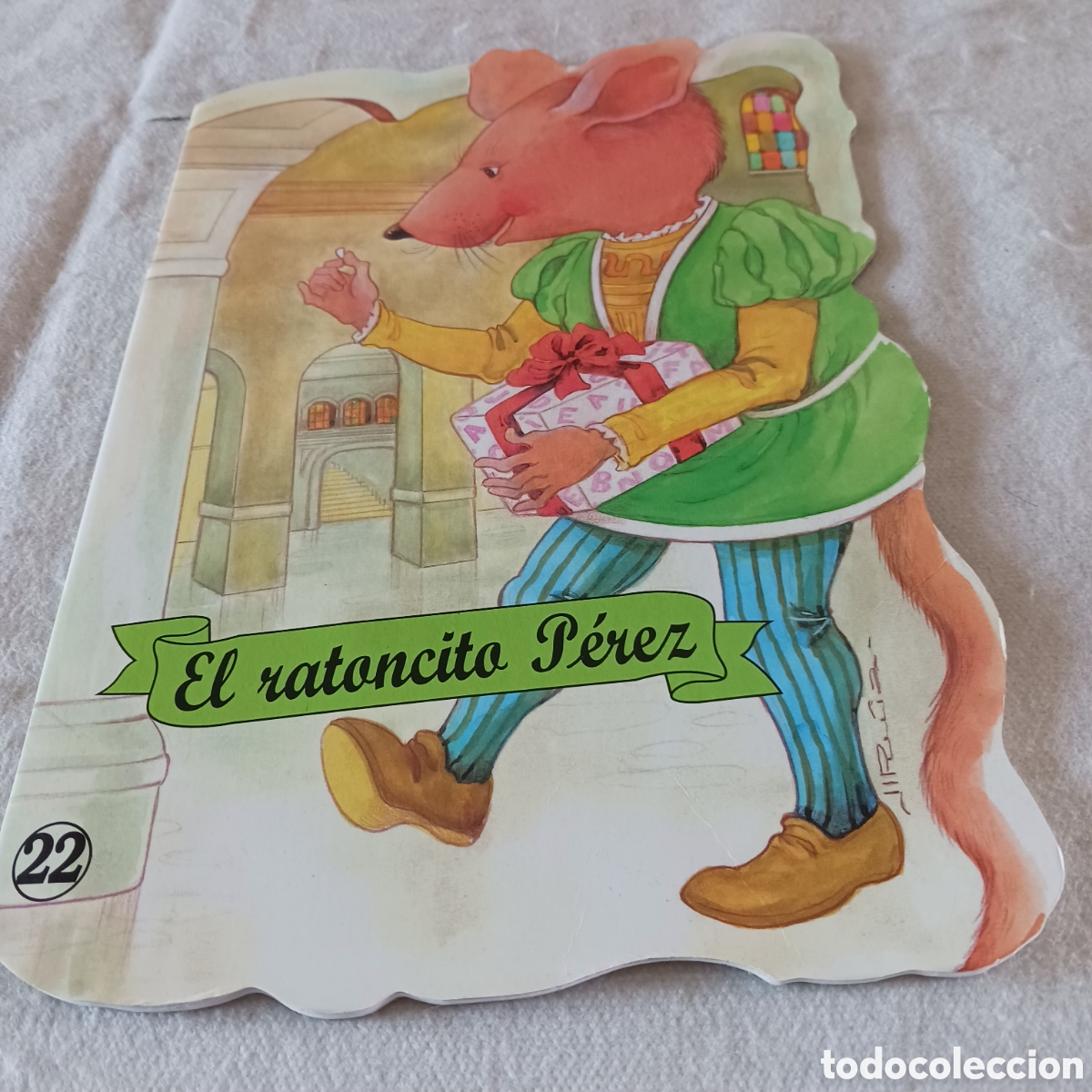 Libros de segunda mano: El ratoncito P&eacute;rez vol 22 de Troquelados Cl&aacute;sicos.