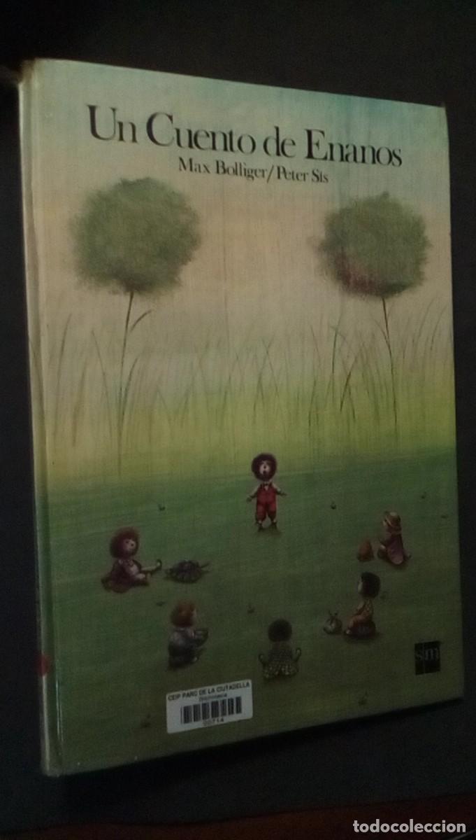 Libros de segunda mano: UN CUENTO DE ENANOS MAX BOLLIGER / PETER SIS EDITORIAL SM 1989-TAPA DURA