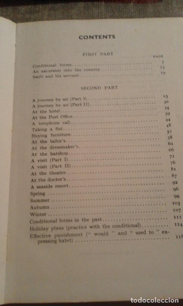 Libros de segunda mano: English Second book - Berlitz - 1966 - Foto 6