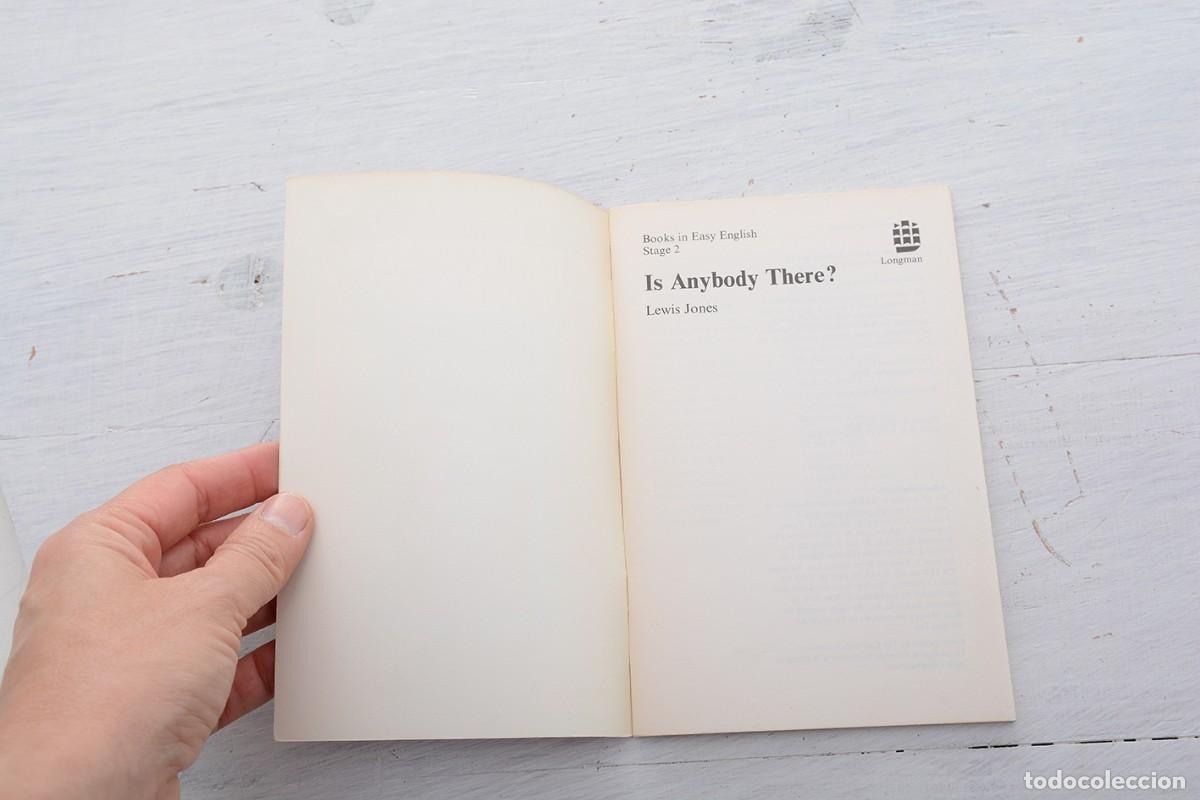 Libros de segunda mano: Libro para aprender ingl&eacute;s Is anybody there Longman - Foto 3