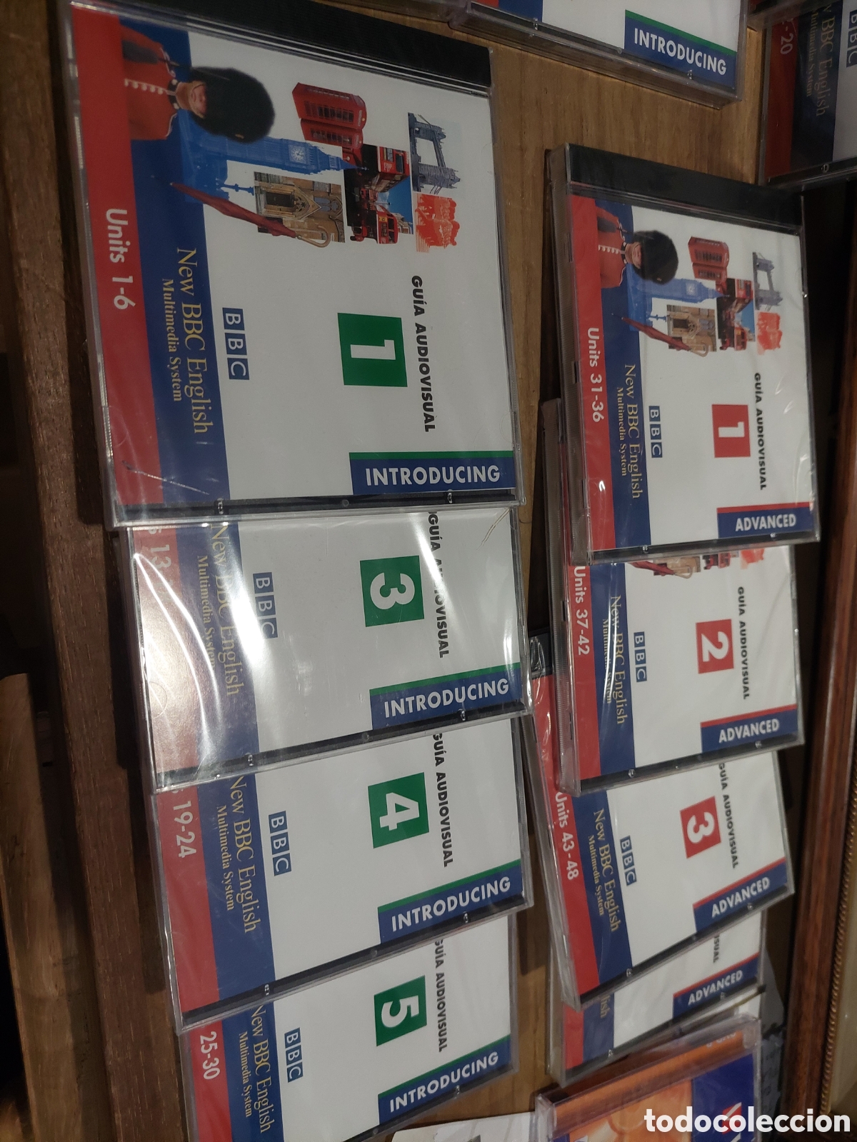 Libros de segunda mano: BBC INGL&Eacute;S 22 curso multimedia sytem - Foto 2