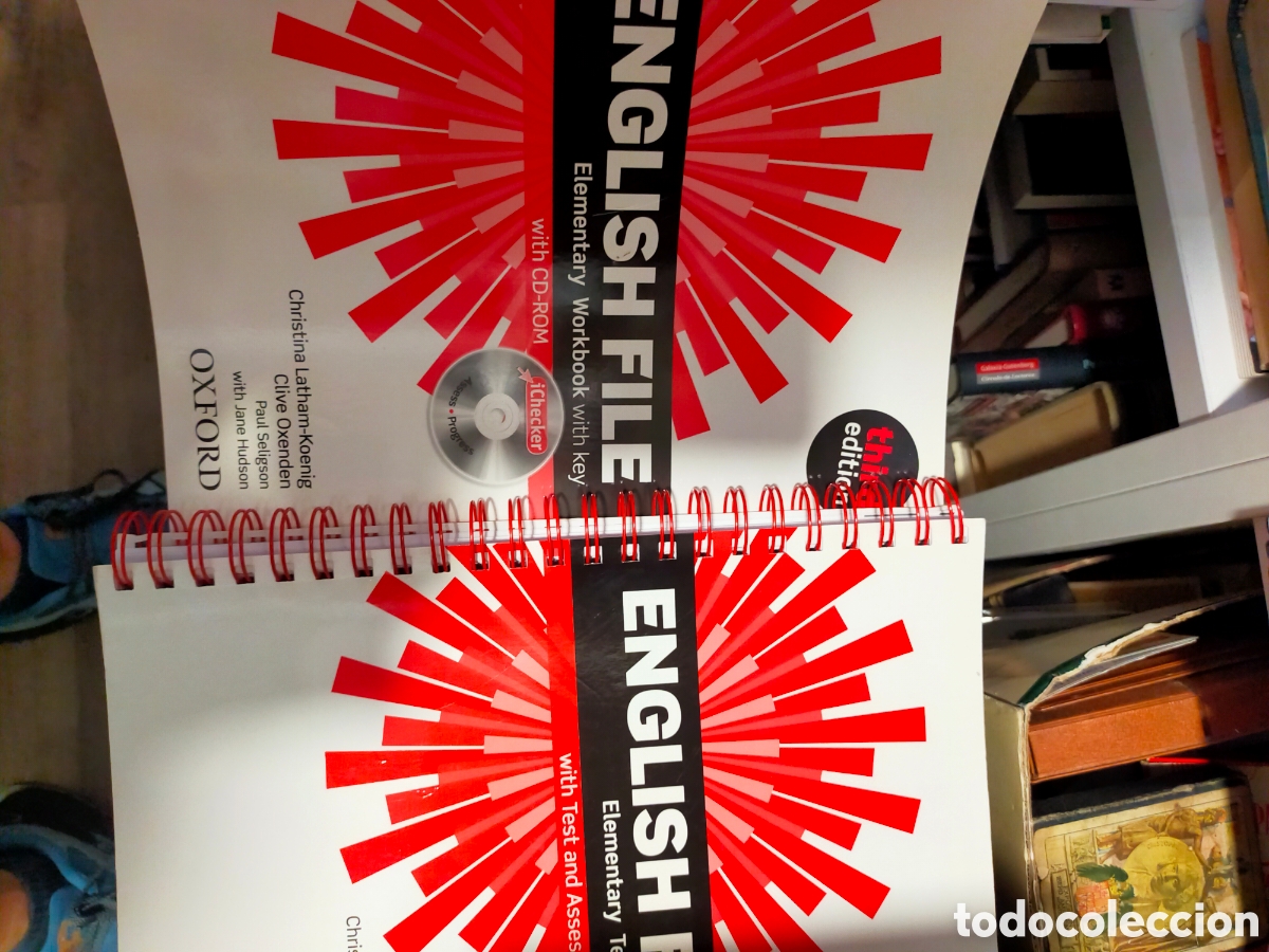 Libros de segunda mano: ENGLISH FILE ELEMENTARY WORKBOOK WITH KEY TEACHER&rdquo; S BOOK 2 LIBROS THIRD EDITION NUEVOS