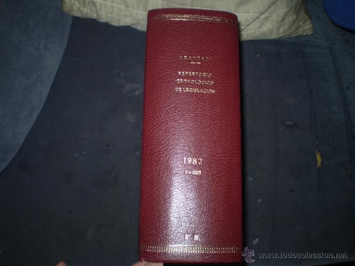 Libros de segunda mano: ARANZADI 1982 - Foto 2
