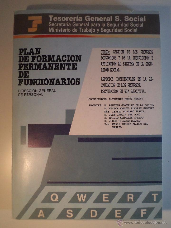 Second hand books: PLAN DE FORMACI&Oacute;N PERMANENTE DE FUNCIONARIOS. P&Eacute;REZ MENAYO, Vicente y otros