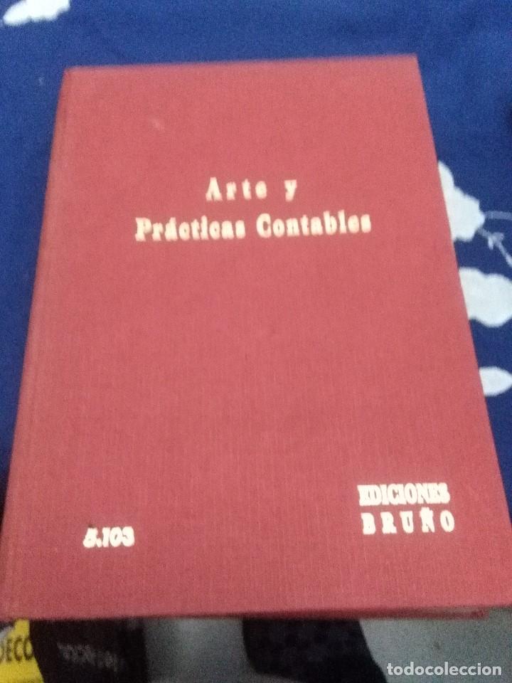 Libros de segunda mano: ARTE Y PR&Aacute;CTICAS CONTABLES. EST24B5 - Foto 1