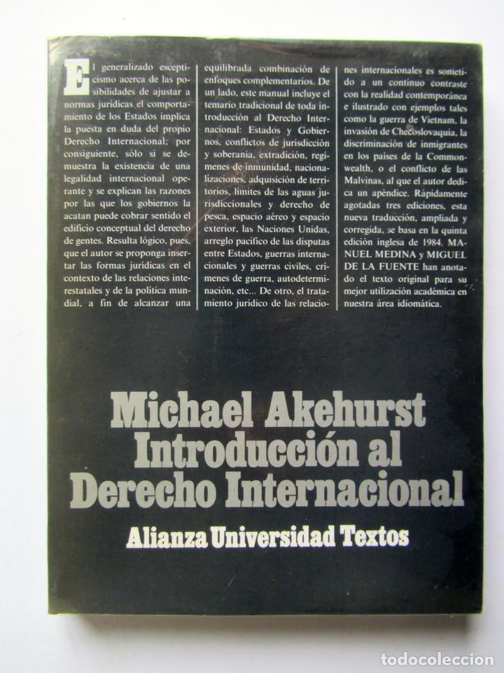 Libros de segunda mano: Introducci&oacute;n al derecho internacional. Michael Akehurst - Foto 1