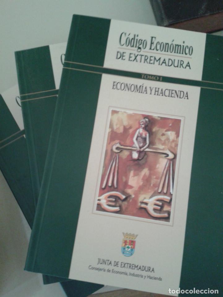Libros de segunda mano: C&Oacute;DIGO ECON&Oacute;MICO DE EXTREMADURA - Foto 1