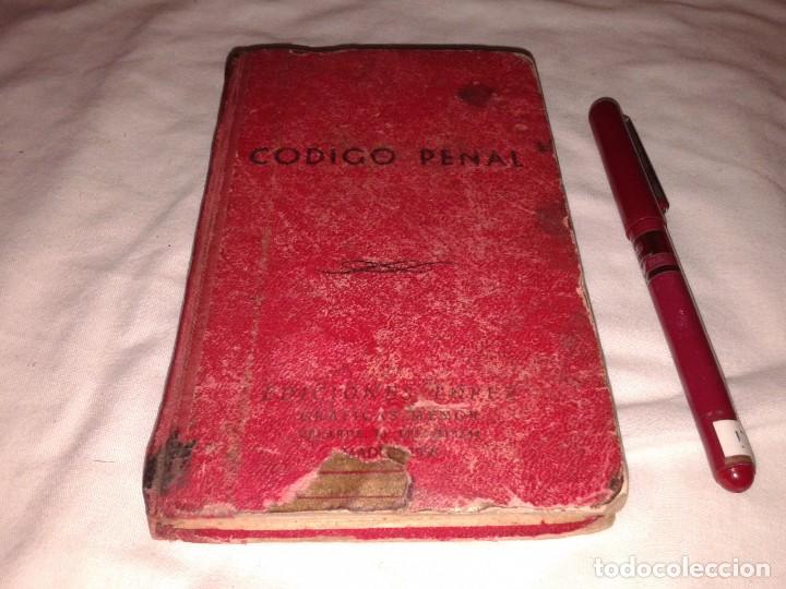 Libros de segunda mano: CODIGO PENAL 1958, T 1-6 - Foto 1