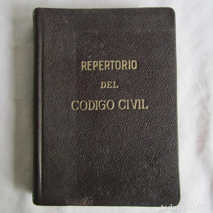 Libri di seconda mano: Repertorio del C&oacute;digo civil Chileno 1952 F. Fueyo Laneri Tomo III