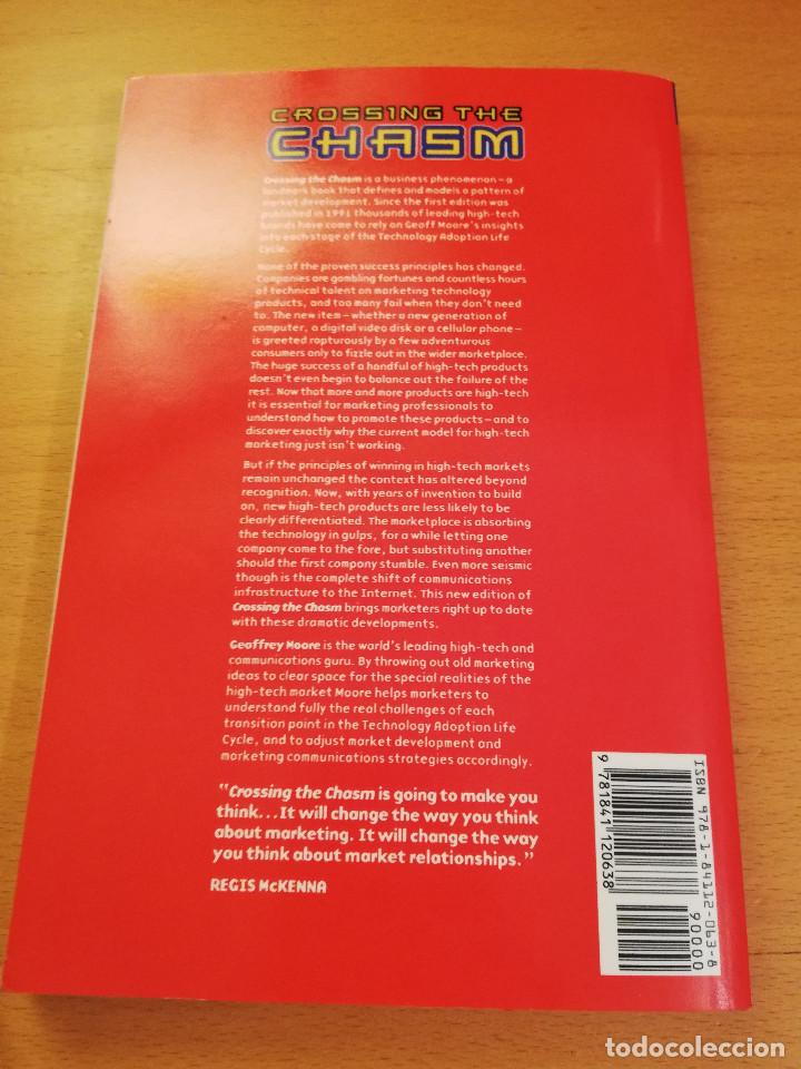 Libros de segunda mano: CROSSING THE CHASM (GEOFFREY A. MOORE) - Foto 4